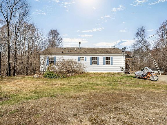 5th image of 28 Davis Road