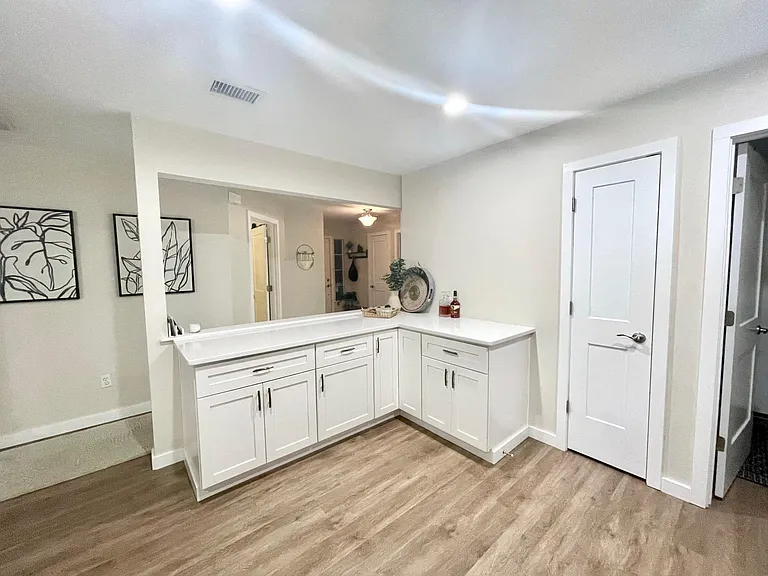3963 America Ave — Photo 5