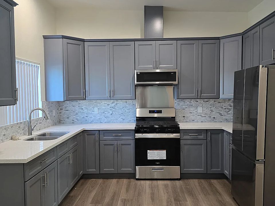 1st image of 712 W Slauson Ave #2