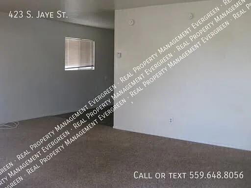 423 S Jaye St — Photo 2