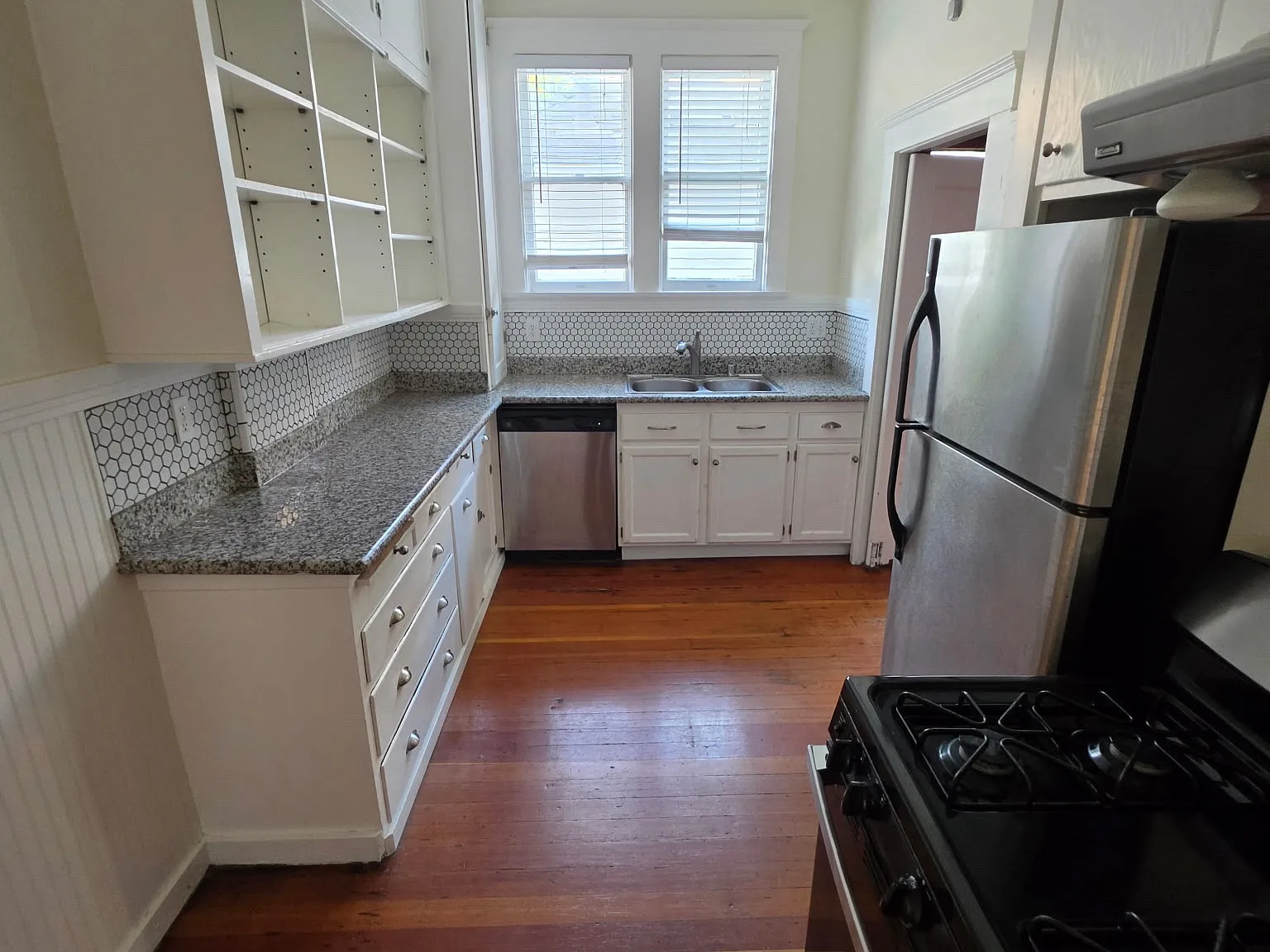 912 T Street — Photo 4