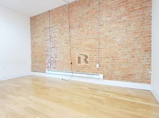 17-01 Stanhope St #2B, Ridgewood, NY 11385