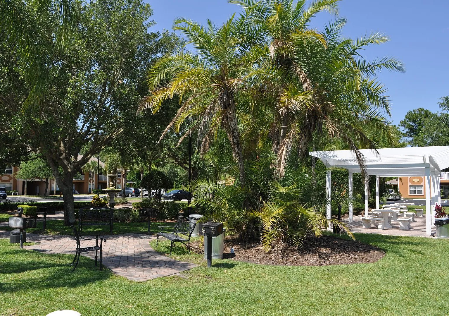 Palm Pointe Condo Availalbe NOW! — Photo 1