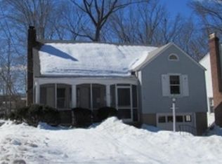 13 Monroe Ave, Roseland, NJ 07068
