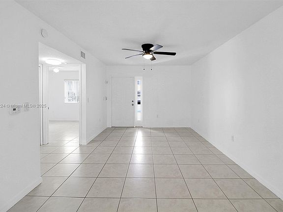 3rd image of 1261 SE 28th Ct Unit 103