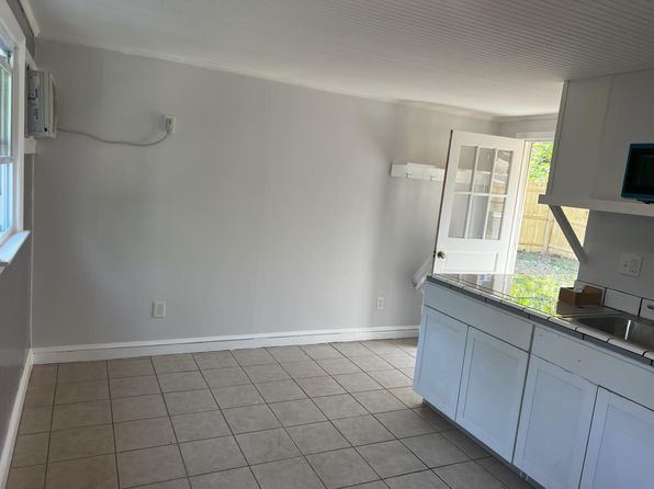 (undisclosed Address), Hartwell, GA 30643