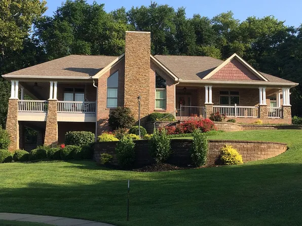 3109 Copper Creek Dr, Henderson, KY 42420