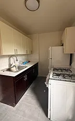 61-88 Dry Harbor Road, #3D