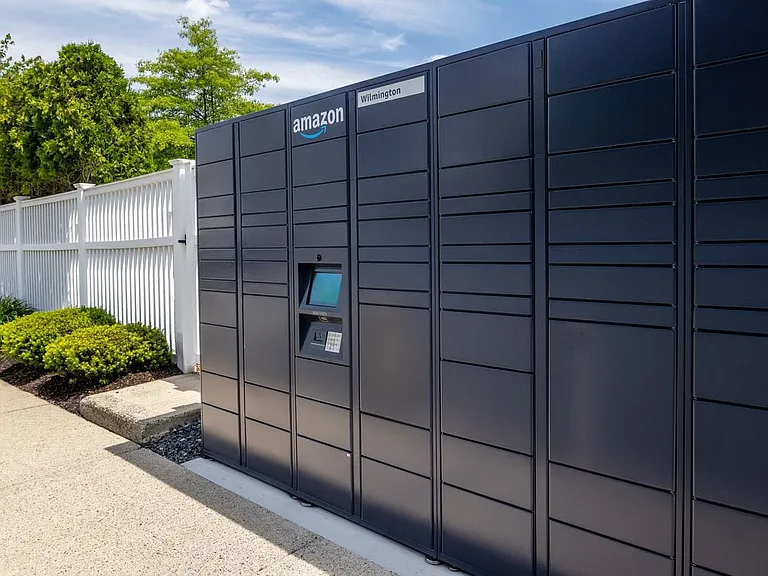 eaves Wilmington Amazon package lockers