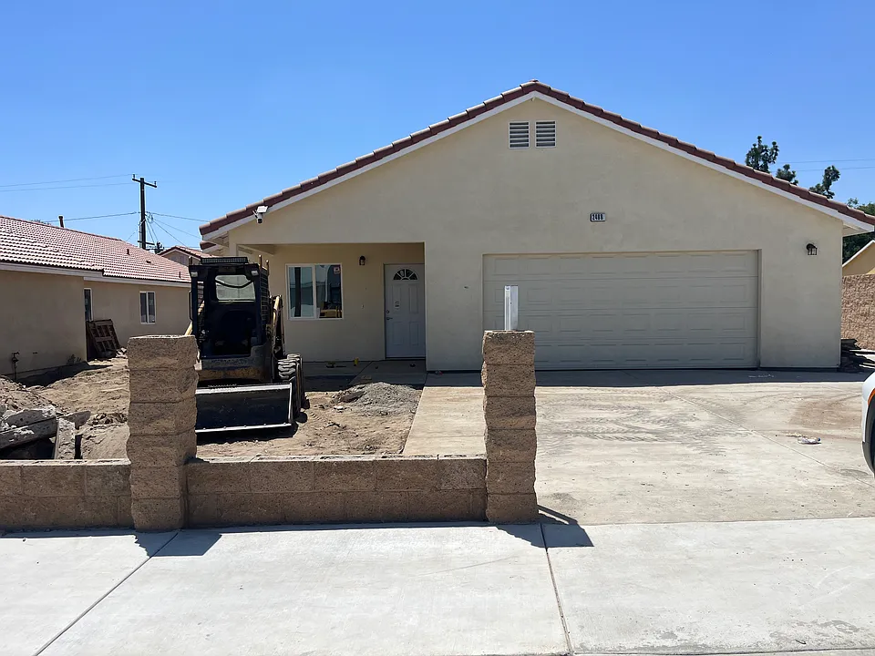 2450 N Sierra Way #2488