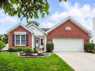 4989 Edgeley Dr, Hilliard, OH 43026