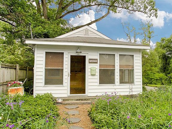 2nd image of 5609 Bloomingdale Ave