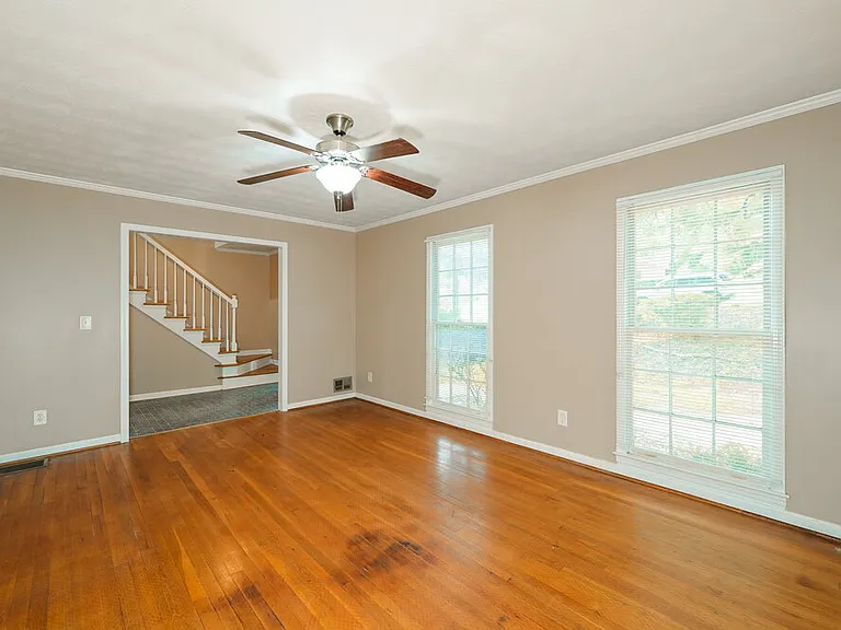 4434 Luxembourg Dr — Photo 5