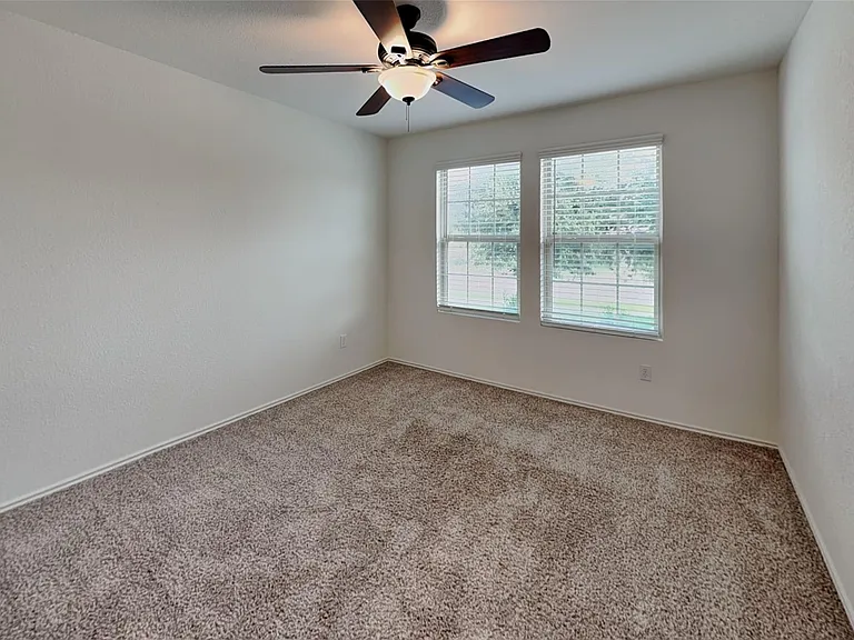 3356 Lauren Nicole Ln — Photo 15