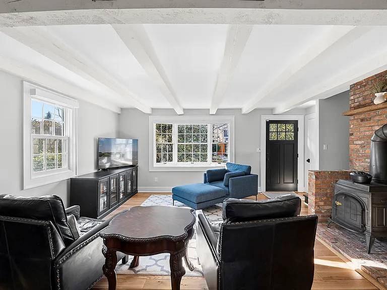 50 Sherrill Rd — Photo 6