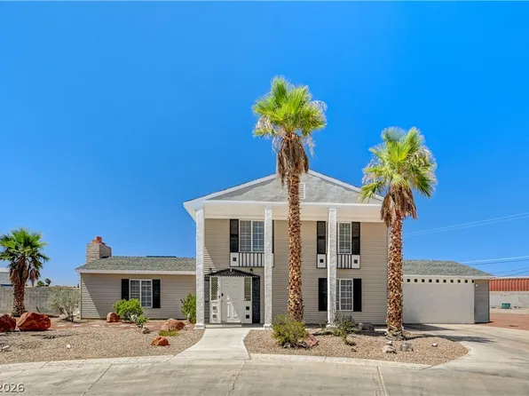 7477 Ullom Dr, Las Vegas, NV 89139