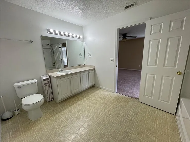 1847 Nesting Ln — Photo 17