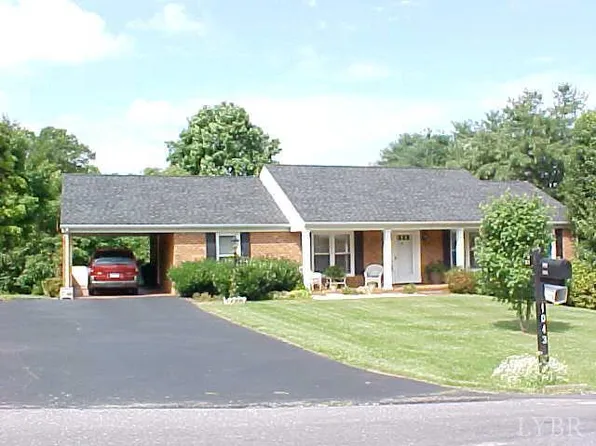 1043 Moreview Dr, Lynchburg, VA 24502