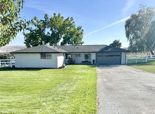1110 Nagler Rd, Selah, WA 98942