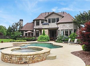 1060 Cascade Run Ct, Suwanee, GA 30024