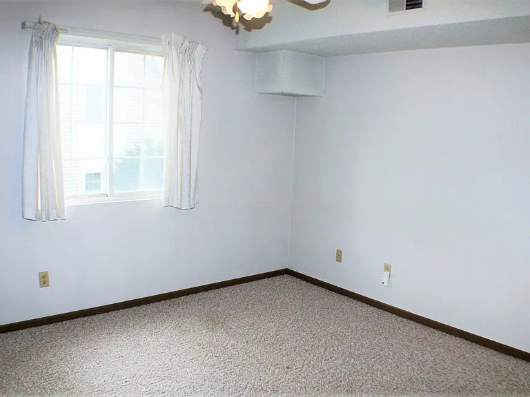 457-479 S. Scott Boulevard — Photo 13