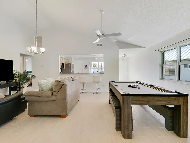 125 Arrowhead Cir — Photo 11