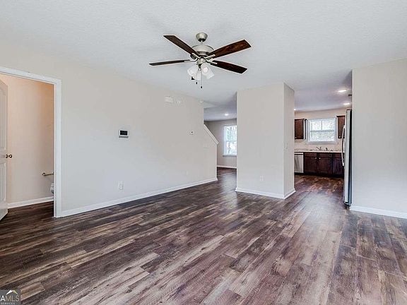 4th image of 101 Rebel Estates Dr