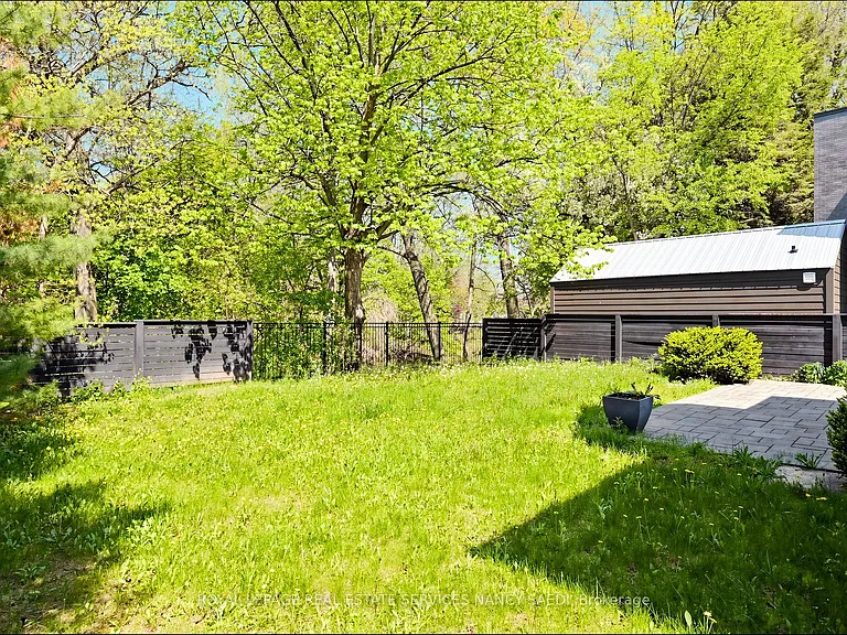 3 Oakwood Pl — Photo 40