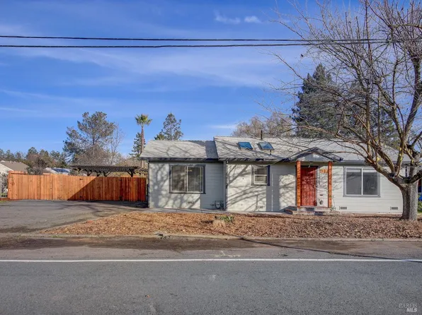 1324 Lance Drive, Santa Rosa, CA 95401