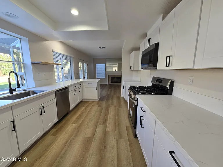 2007 Willowbrook Ave #2007 — Photo 3
