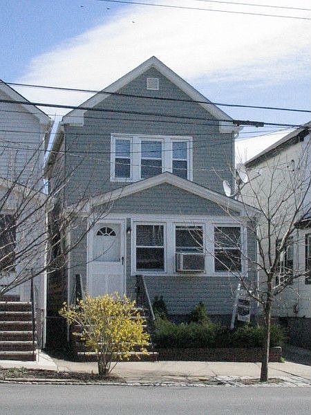 1st image of 8467 126th St