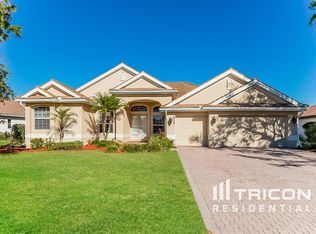 627 Country Meadows Way, Bradenton, FL 34212