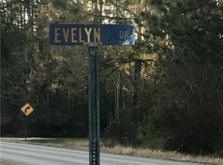 Evelyn Dr, Lacombe, LA 70445