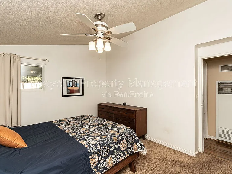 3443 Lockwood Dr — Photo 14