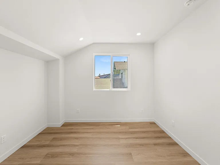 4700 S Gramercy Pl #4702 — Photo 4