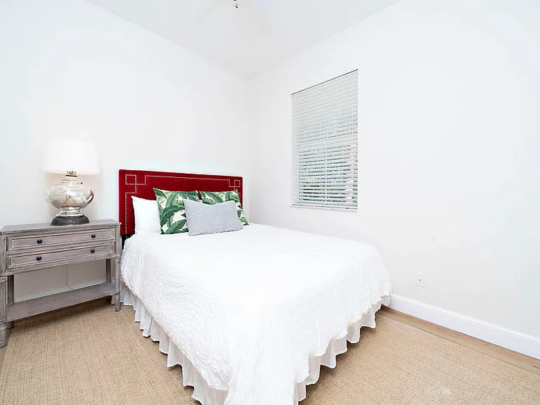 4198 Saint Lukes Ln — Photo 10