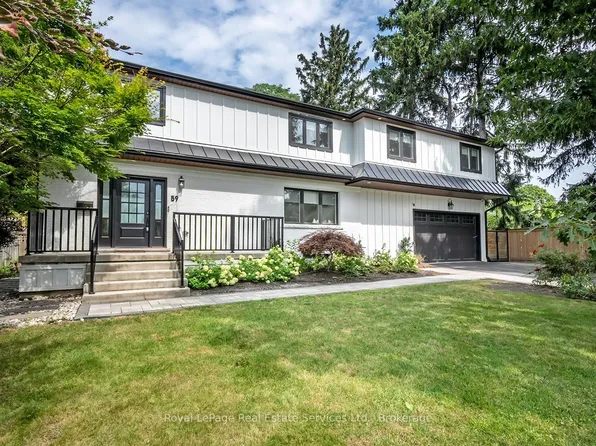 59 Fairwood Pl E, Burlington, ON L7T 2B7