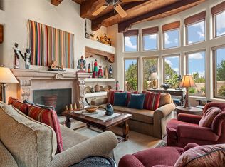 19 Sonrisa Trl, Santa Fe, NM 87506