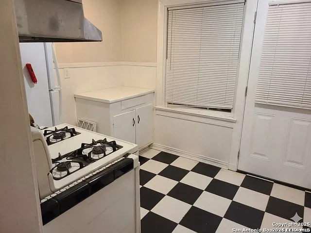 335 E Rosewood Ave #3 — Photo 6