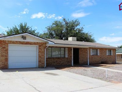 1870 Myrtle Ave, Las Cruces, NM, 88001