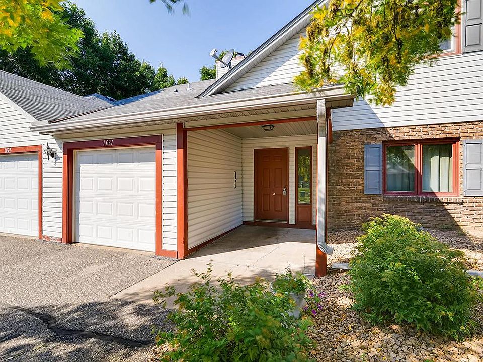 1st image of 1027 Greenhaven Dr