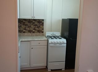 606 E Market St Floor 2, York, PA 17403