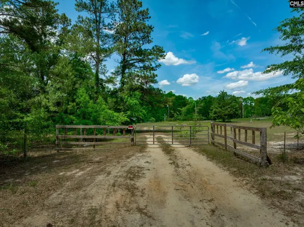 520 Senterfeit Rd, Batesburg, SC 29006