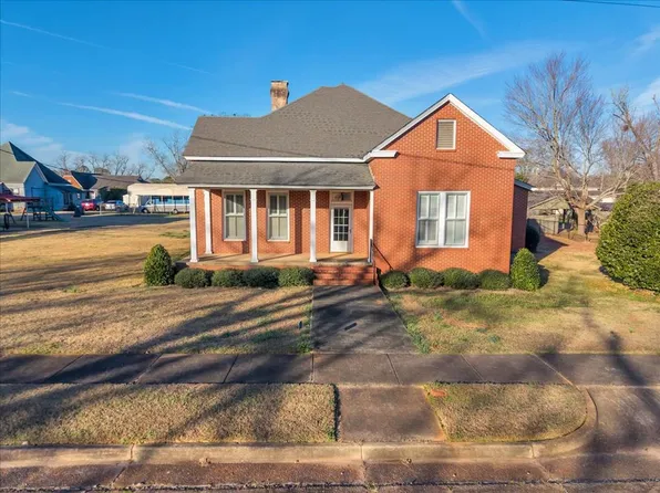 535 Hamilton St, Richland, GA 31825