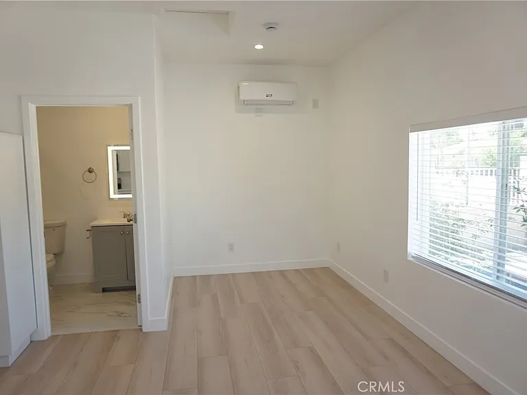 8824 Quartz Ave — Photo 10