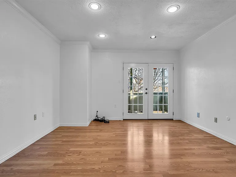 2800 Jeanetta St #610 — Photo 9