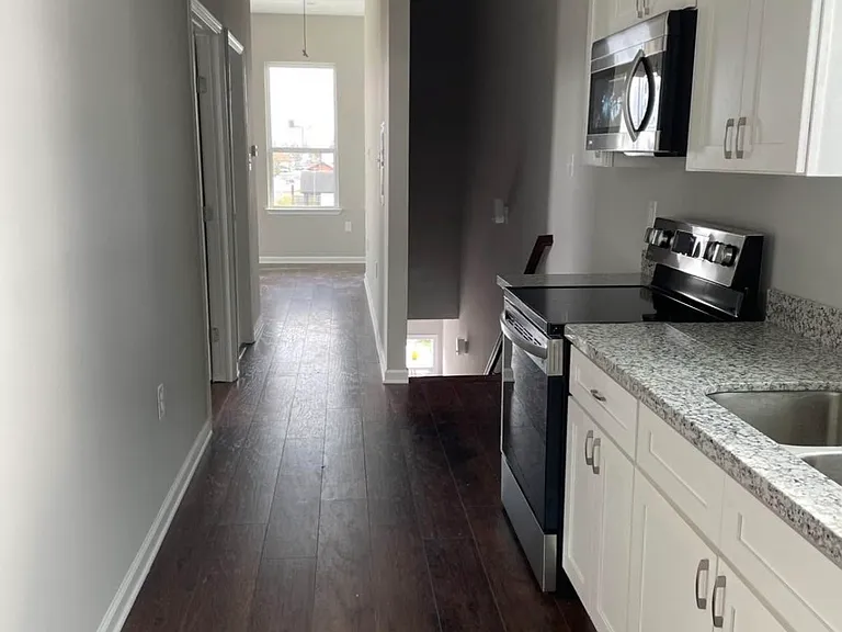 3136 Pauger St #1 — Photo 6