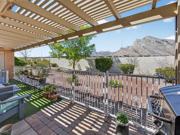 2535 Cog Hill Ln, Las Vegas, NV 89134