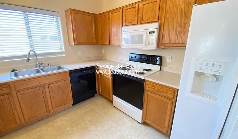 13186 W Gelding Cir — Photo 7