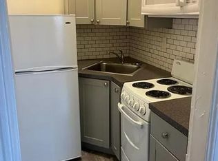 2136 5th Ave APT 8, Troy, NY 12180